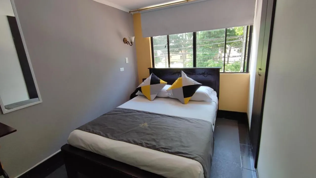 Hotel Rivera Deluxe Богота