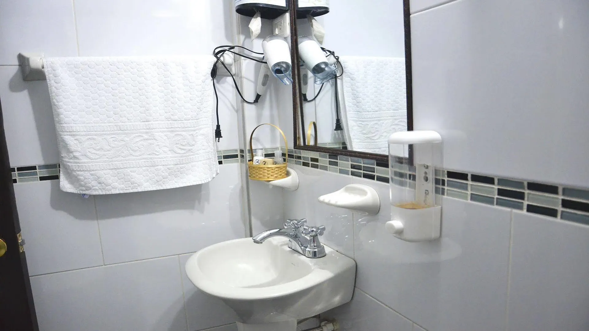 Hotel Rivera Deluxe Богота