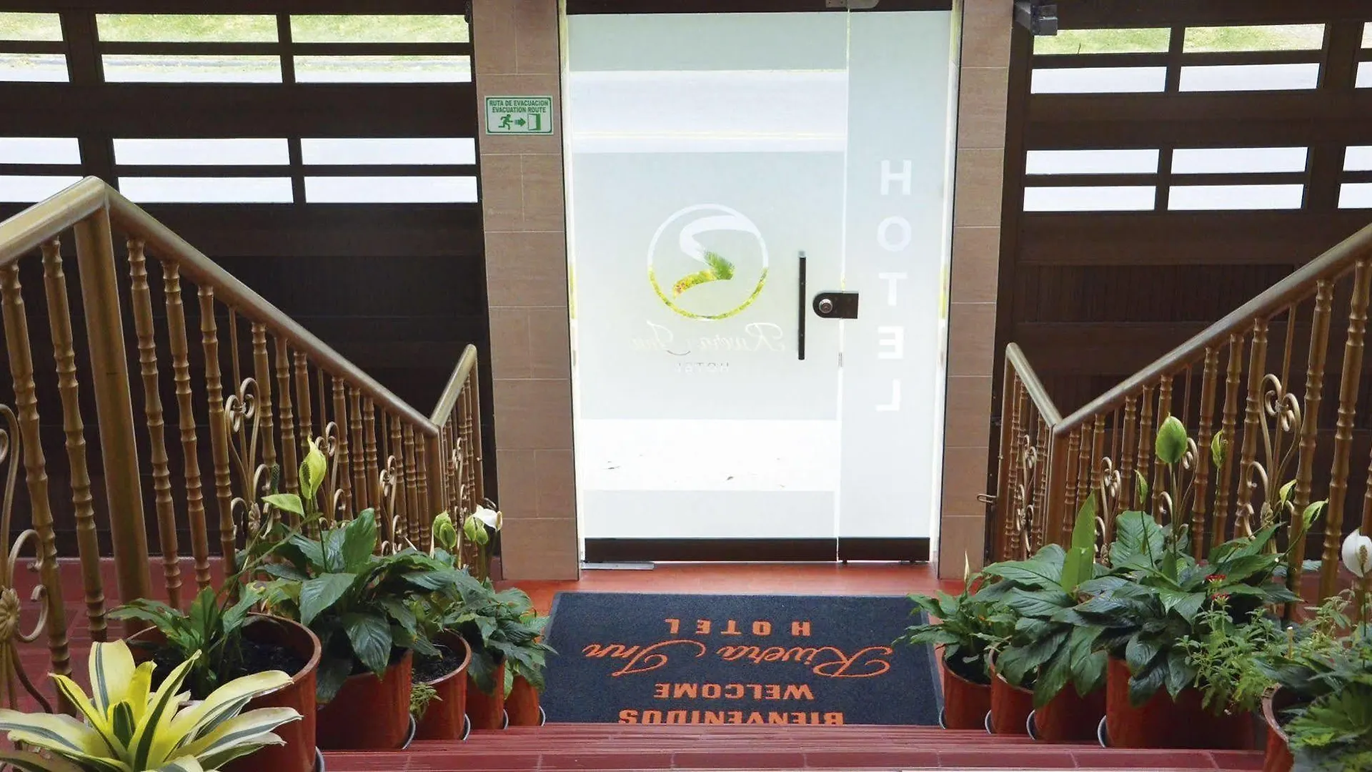 Hotel Rivera Deluxe Богота